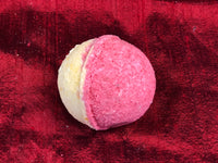 Queen of Hearts Bath Bomb